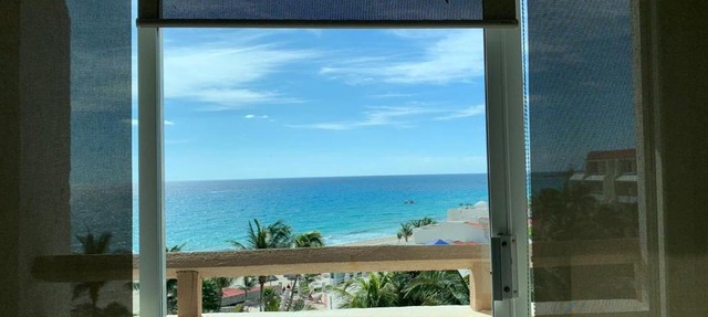 Solymar Cancun Condo in Cancún