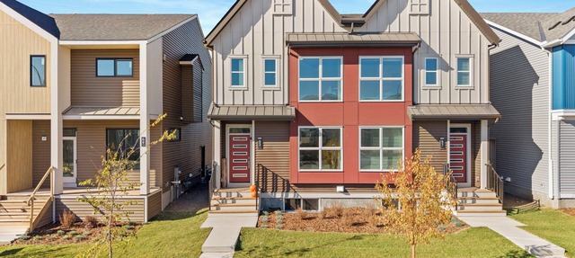 Spacious 3BR Retreat | Sleeps 8 | 15 Min Airport in Calgary