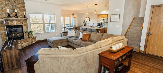 Spacious 4 Bed 4 Bath Condo at Seven Springs in Champion