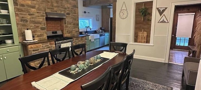Spacious 4BR Family Home in New Oxford Fire Pit Near Gettysburg in New Oxford