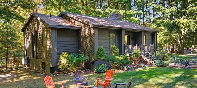Spacious Resort Home Near Shanty Creek | 3BR 3BA Pool Firepit in Bellaire