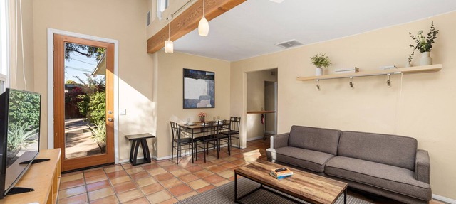 Spanish-Style 2-bedroom house near Downtown Palm Springs in Palm Springs