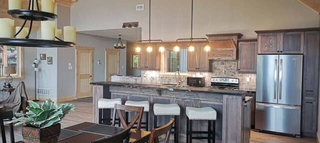 Spectacular Waterfront three Bedroom Home! in Port McNicoll