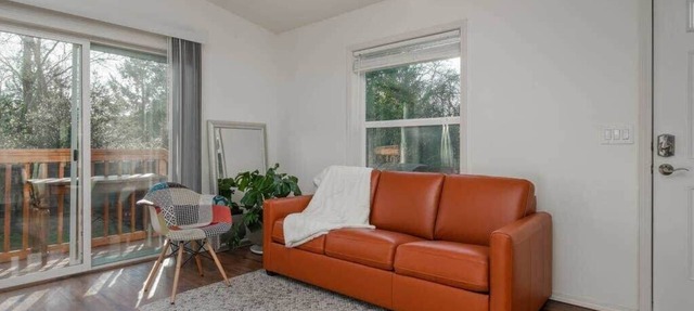 #StayInMyDistrict Raleigh Hills Serene Havens Nest in Portland