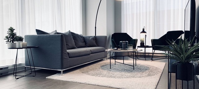 STYLISH & SPACIOUS 2BDR IN 5 STAR DOWNTOWN HIGH RISE COMPLEX in Montreal