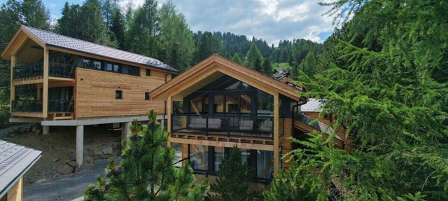 Superior Chalet # 52 With Sauna & Hot Tub in Stadl-Predlitz