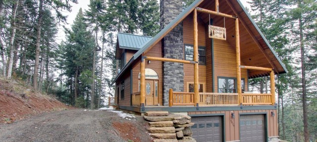 Svendsen Lodge in Parkdale
