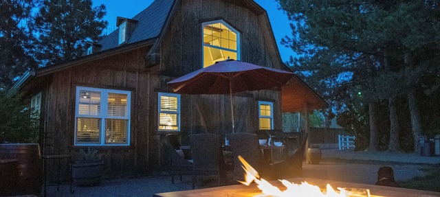 The Barn on Braden, Classic Splendor on the South Side in Walla Walla