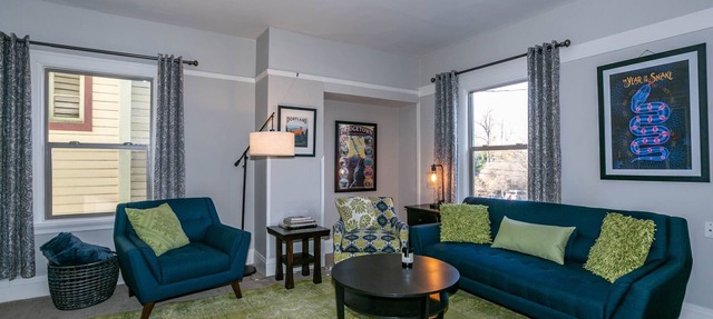 The Bridgetown, steps away from NW 23rd shops and eateries in Portland