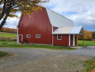 The Stable at Windmill Ridge Farm in Fredonia