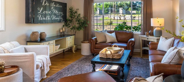 Three Springs Estate | 7BR Retreat with Pond in Oregon City
