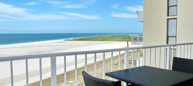 Tradewinds 1003 in Marco Island