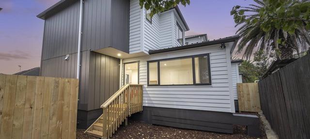 Tranquil Hideout by Sylvia Park in Auckland