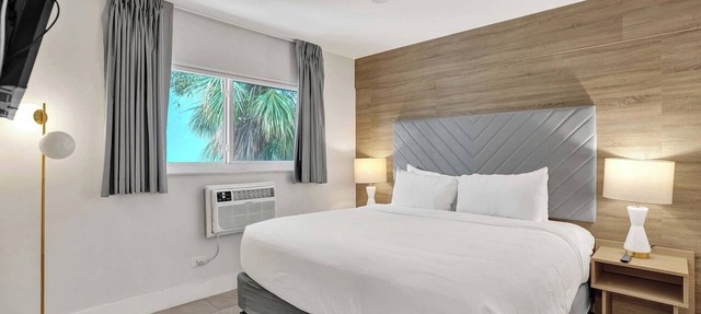 Two Bedroom Suite at The Botanica in Fort Lauderdale