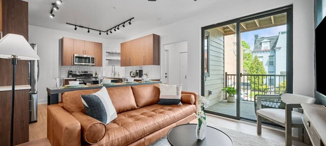 Upscale Double King Suite|4 Beds| Premier Location in Pittsburgh