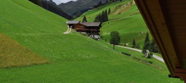 Vacation apartment Daniela Mair - Holiday apartment BERG 1 in Innervillgraten