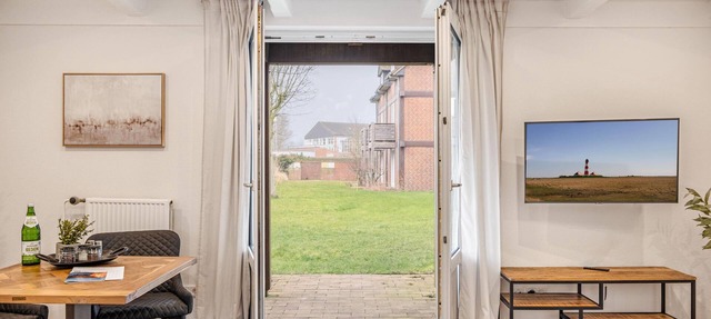 Vacation apartment "Meerzeit" - comfortable and central in Pellworm
