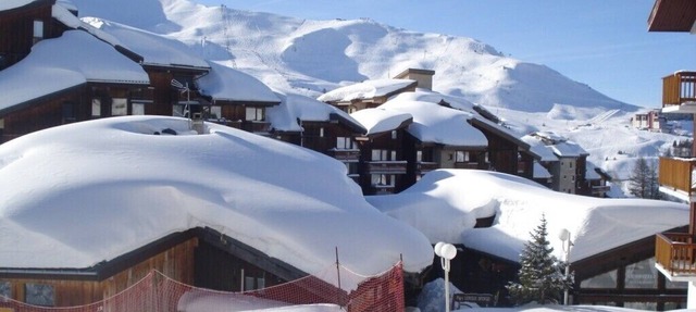 Very nice duplex at the edge of the ski runs in La Plagne Tarentaise