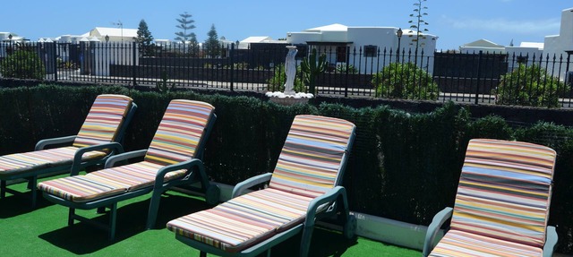 Villa Mariana next to the sea. in Playa Blanca