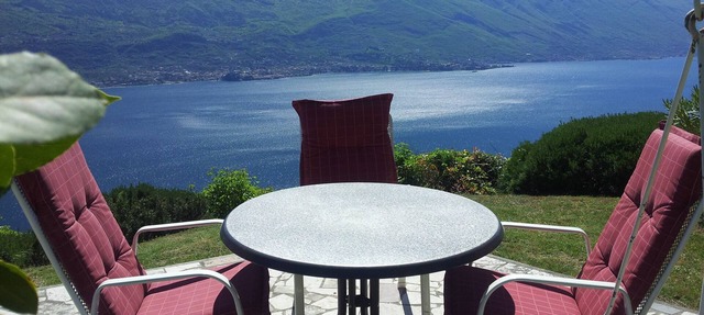 Villa with private pool and unobstructed sea and mountain view in Bazzanega
