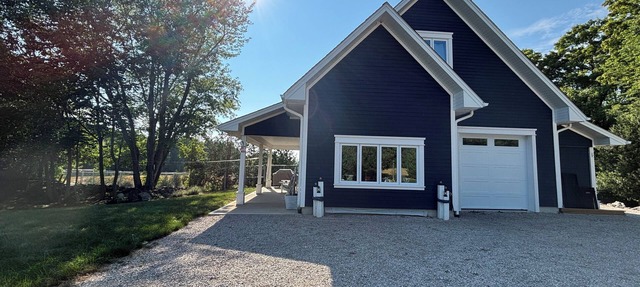 Welcome to the Lake House in Wiarton