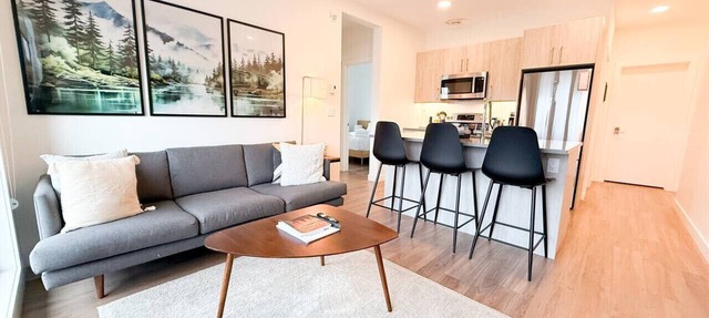 Whitetooth Vista Luxury Downtown Condo Mtn Views in Golden