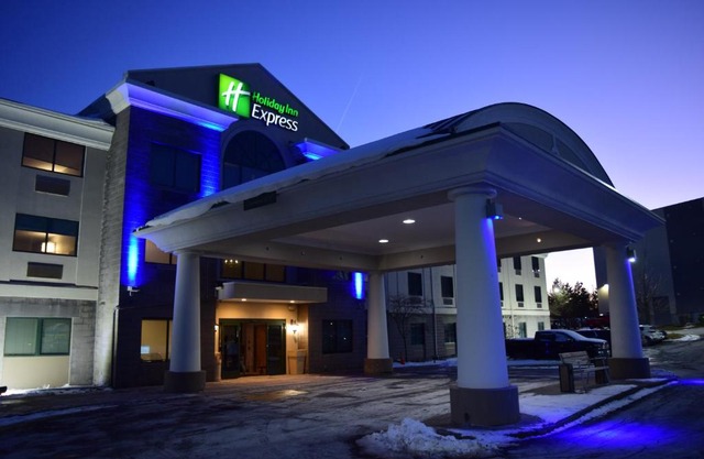 Holiday Inn Express Syracuse Airport Ihg Hotel 