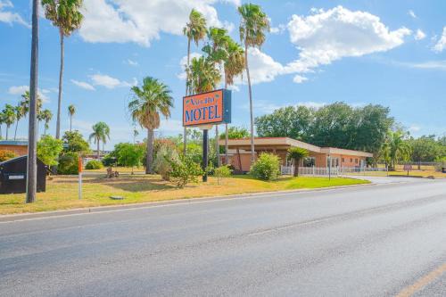Motel 