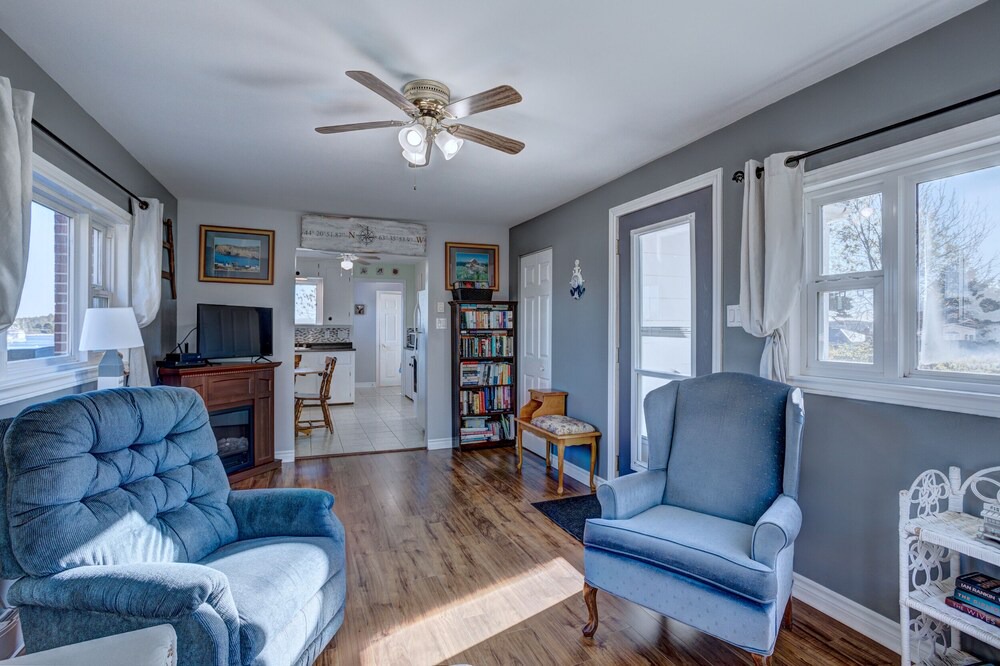Photo of Livingroom in Sambro
