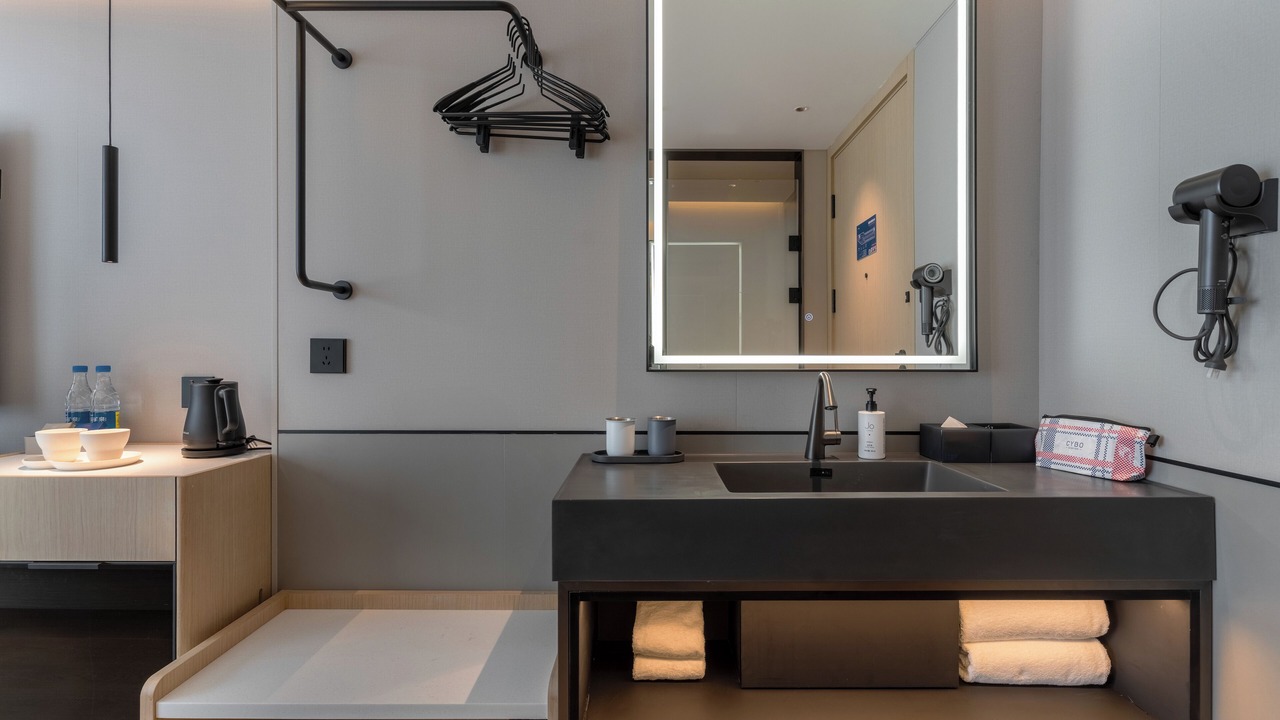 Photo of Bathroom in Liwan