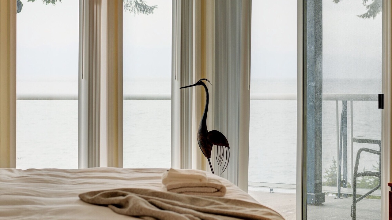 Photo of Bedroom in Otter Point