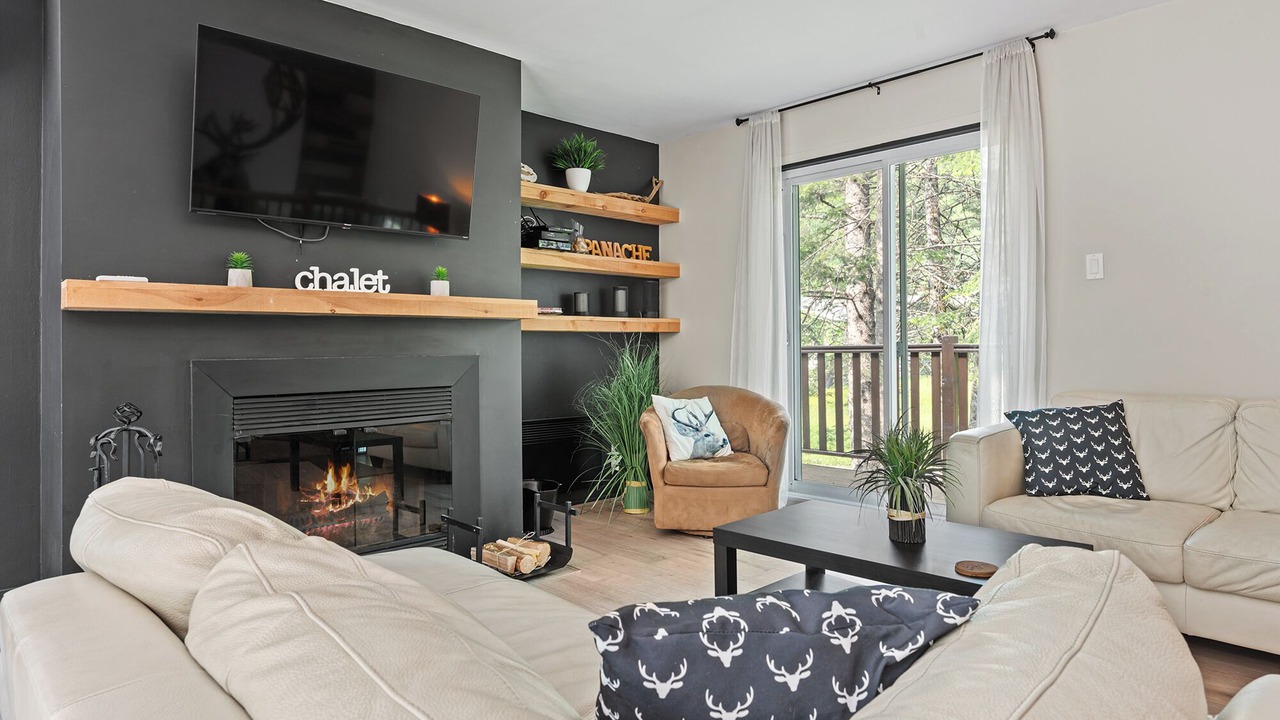 Photo of Livingroom in Stoneham