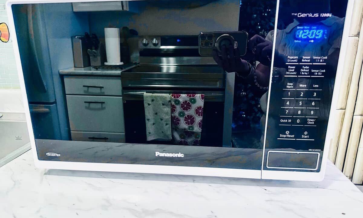Photo of Kitchen in Southeast Edmonton