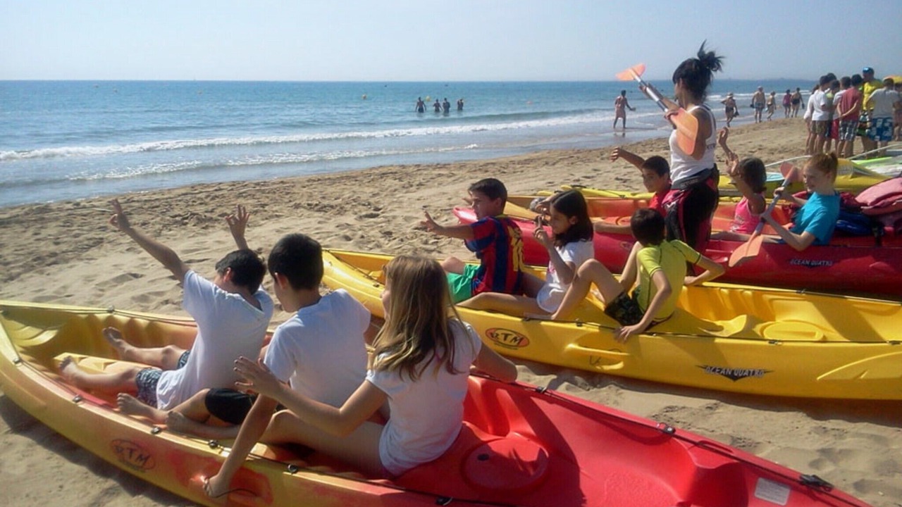 Photo of Others in Daimuz