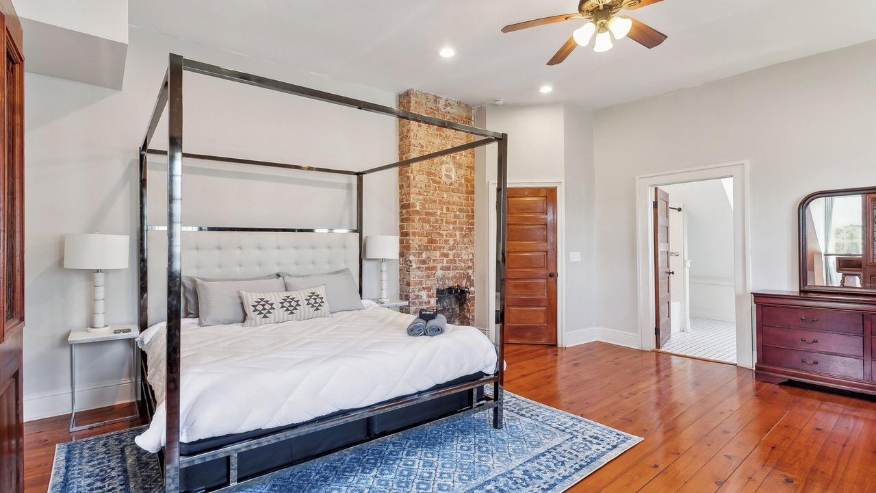 Photo of Bedroom in Seventh Ward