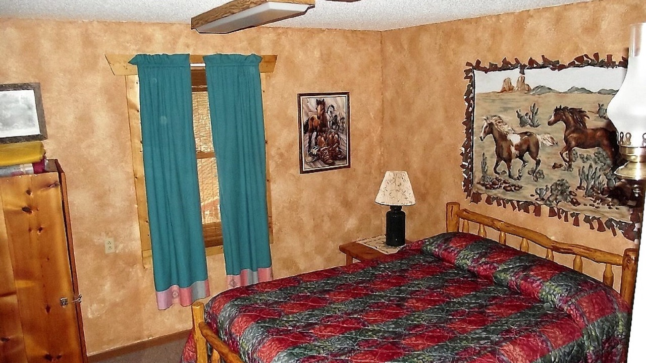 Photo of Bedroom in Custer