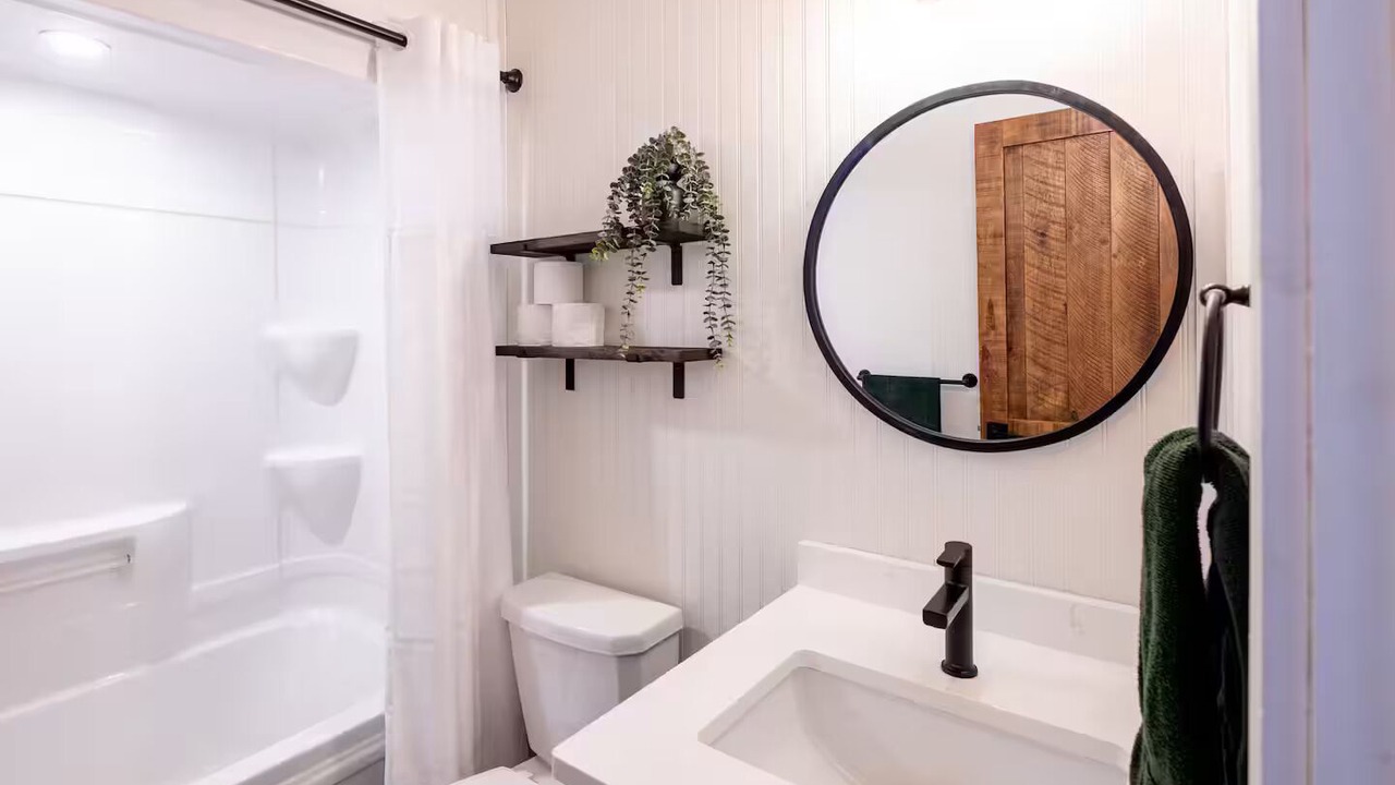 Photo of Bathroom in Restoule