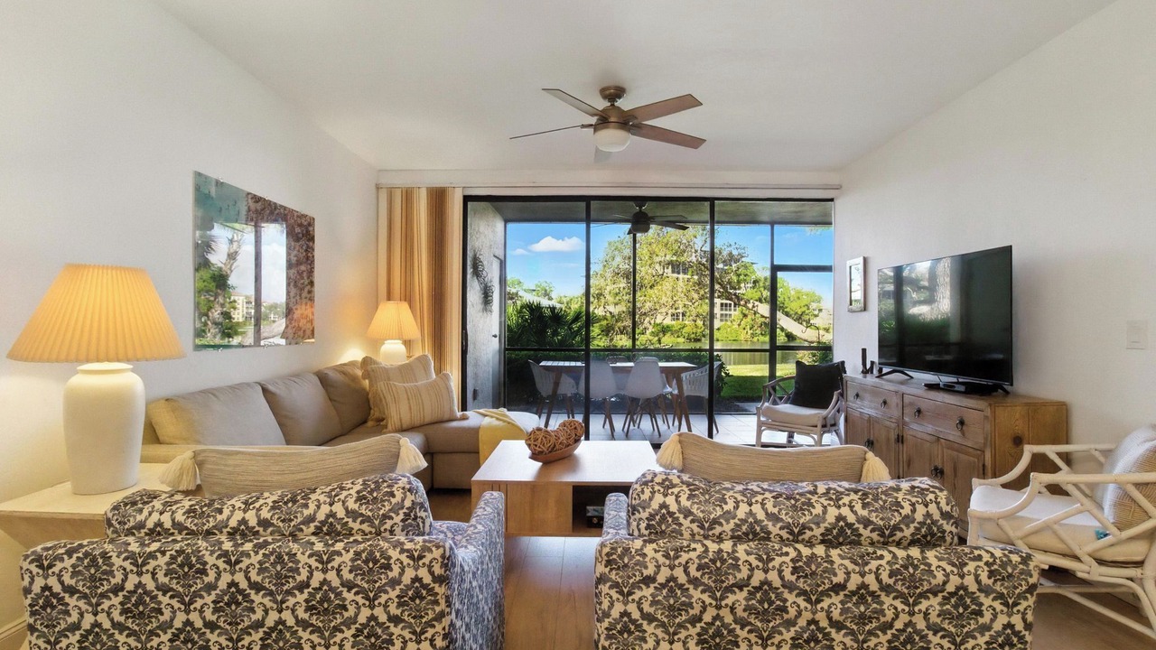 Photo of Livingroom in Bonita Bay