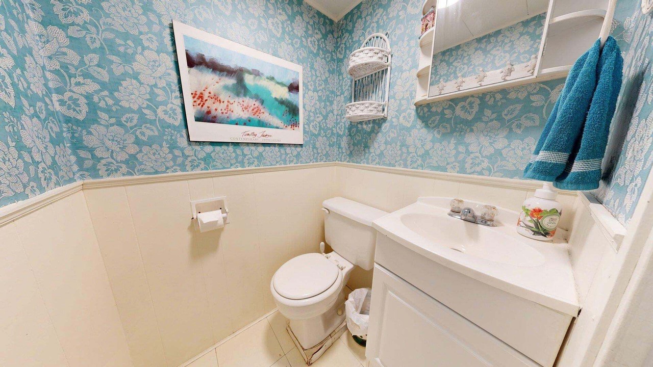 Photo of Bathroom in Dunchurch