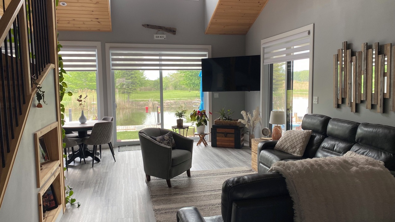 Photo of Livingroom in Lighthouse Cove