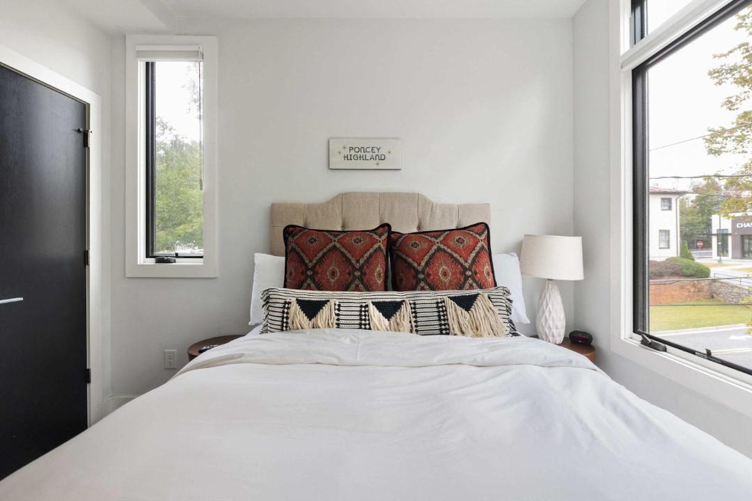 Photo of Bedroom in Poncey-Highland