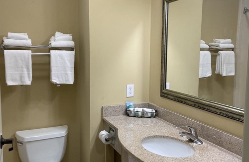 Misty River Condo | Bring Your Boat to Lake Oconee!