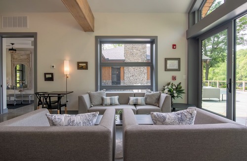 Livingston Manor Hotel | Antrim Streamside
