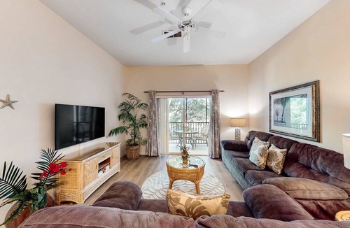 Bahama Bay Condo | 2nd floor condo w/basketball court, pools, near theme parks, tennis court