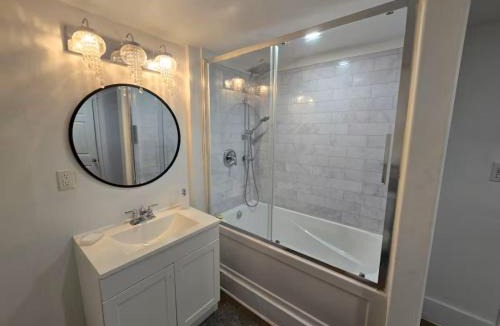 Selwyn Apartment | Private 2-Bedroom Minutes From Trent University