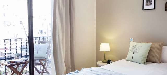Viladomat Eixample Apartment in Barcelona