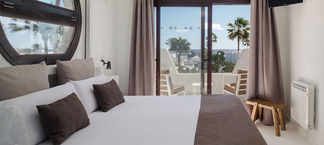 Kamezí Boutique Villas in Yaiza