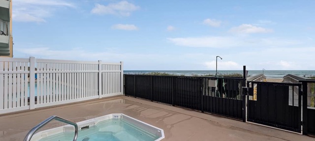 Hear the Waves from Beachfront Florence I #402! Dog-Friendly! in South Padre Island