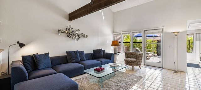 Mid Century Getaway! Near El Paseo Shops and Restaurants! Pool, Spa, Tennis, PickeBall! in Palm Desert