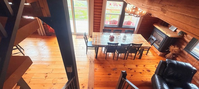 THaNu Shack - Water's EdgenEscape to Tranquility in Tobermory